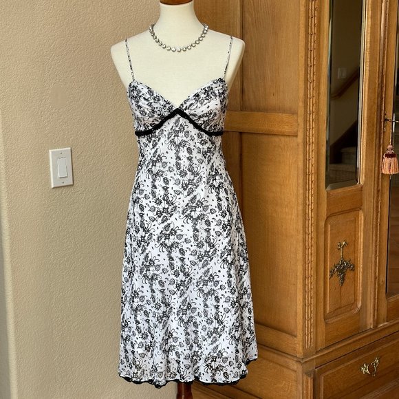 White House Black Market Spaghetti Strap Midi Dress - Picture 8 of 15